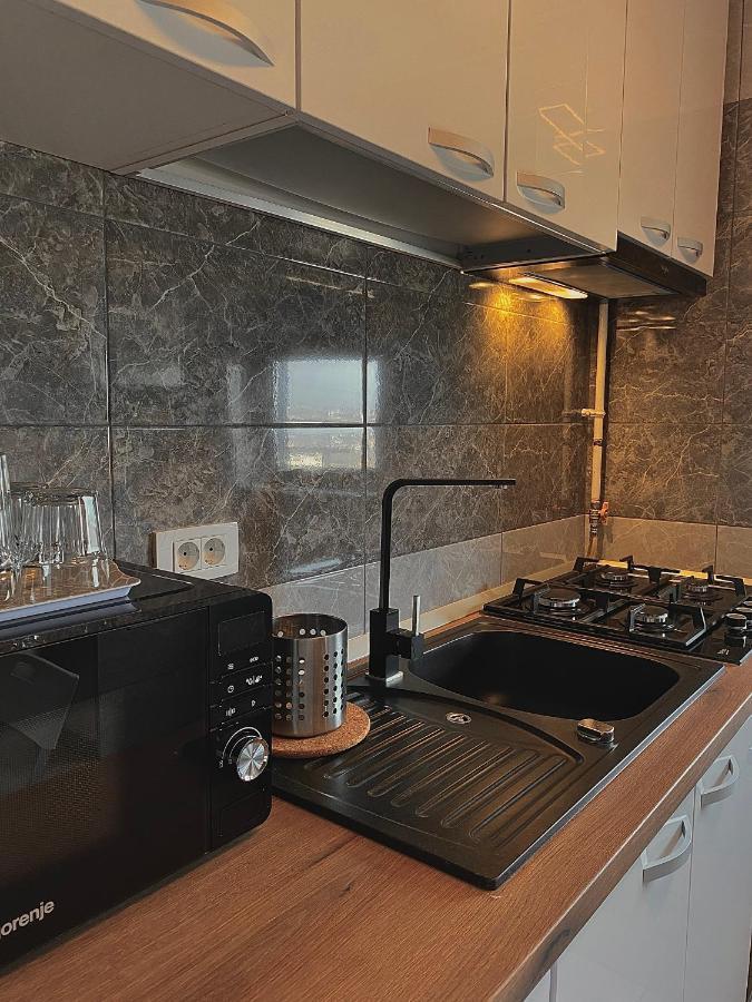 Shiro Appartement Boekarest Buitenkant foto