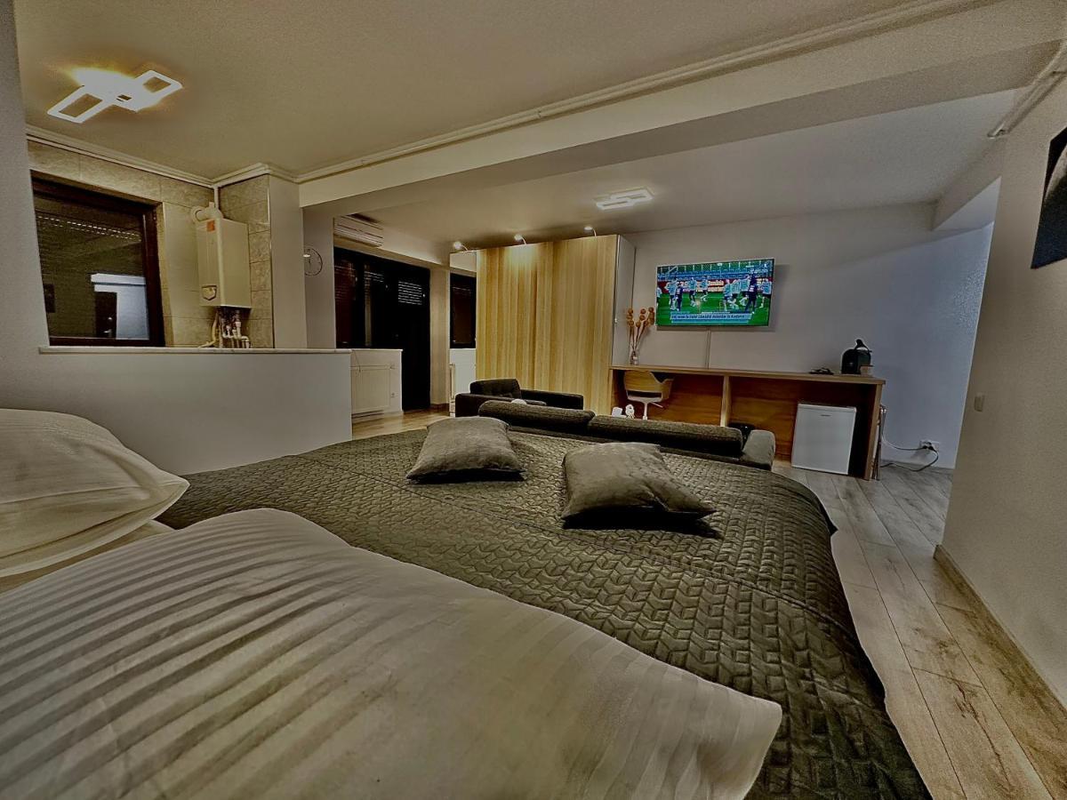 Shiro Appartement Boekarest Buitenkant foto