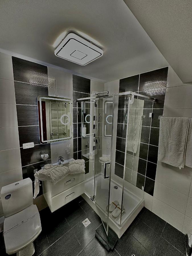 Shiro Appartement Boekarest Buitenkant foto