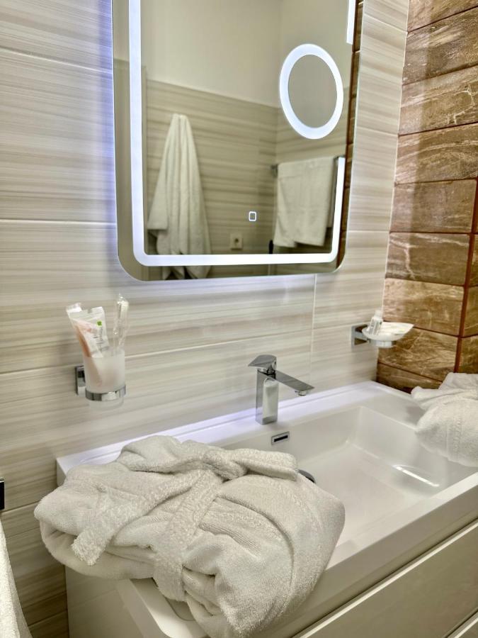Shiro Appartement Boekarest Buitenkant foto